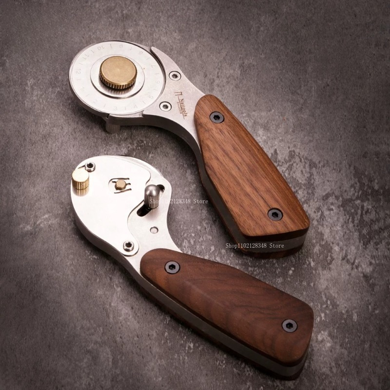 Leatherwork Knives - 천연 나무 손잡이 올메탈 롤러 커터