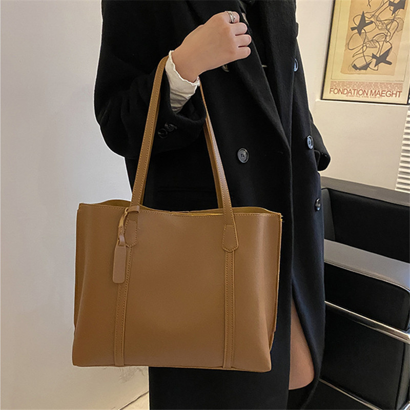 클래식 블랙 인조 가죽 토트백, 대용량 핸드백 숄더백, - Leatherworking Classic 리뷰 및 가격
